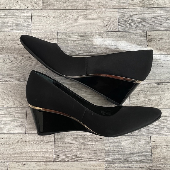 Alfani step n flex wedge - Picture 3 of 9